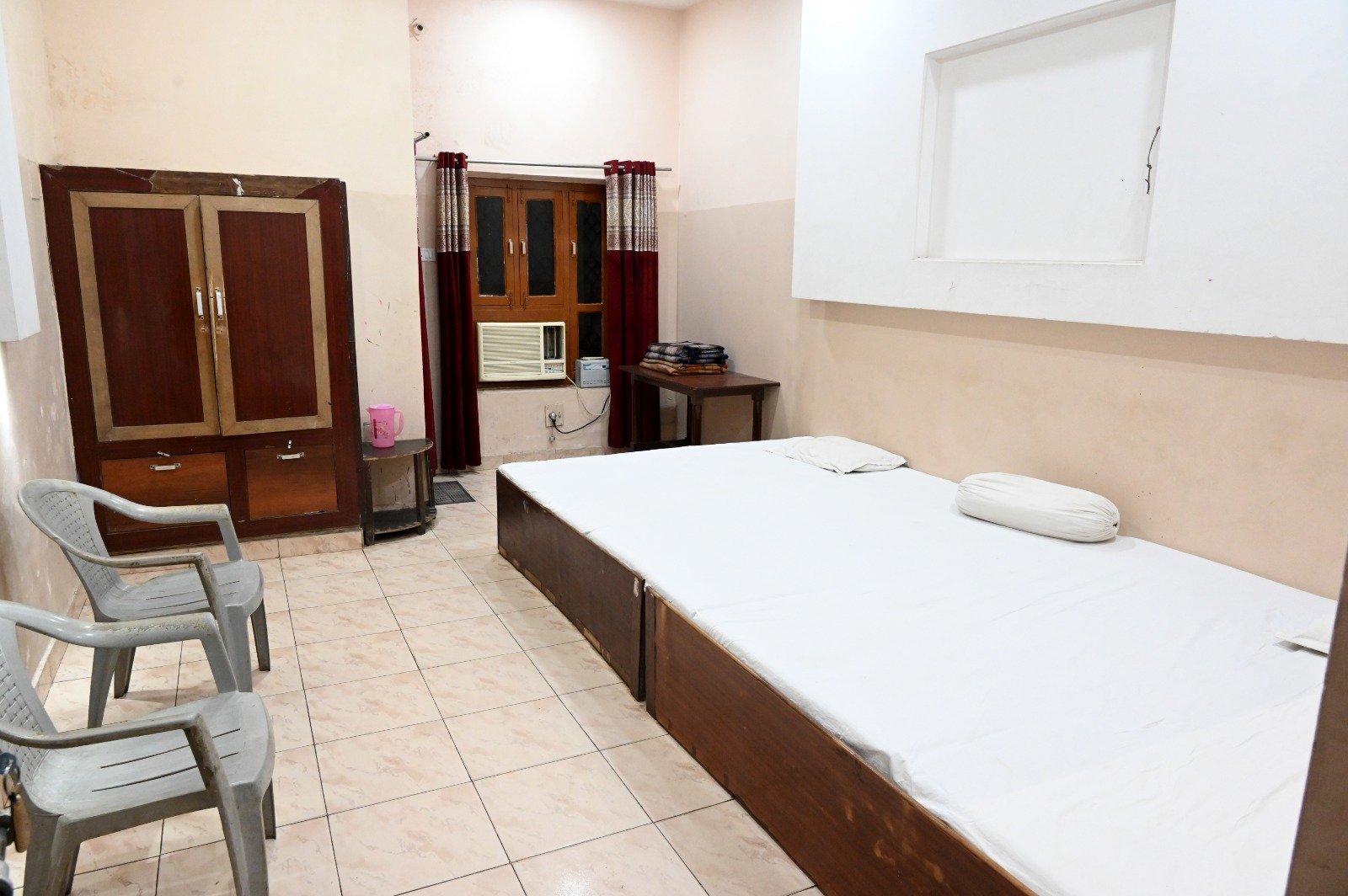 General Room